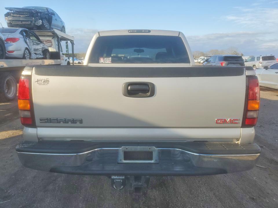 2004 GMC New Sierra C1500
