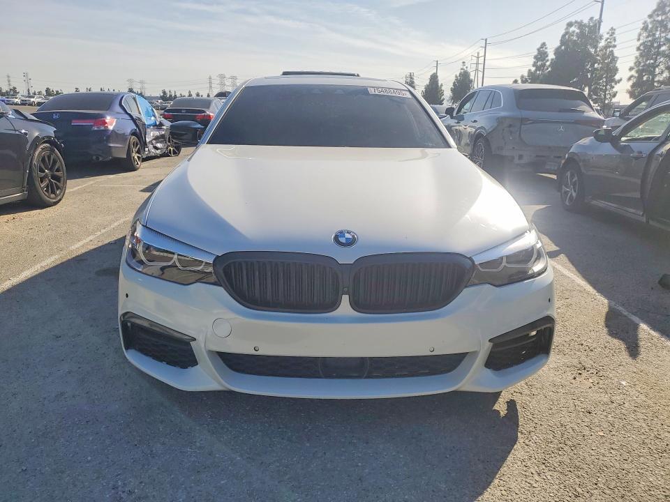 2020 BMW 540 i