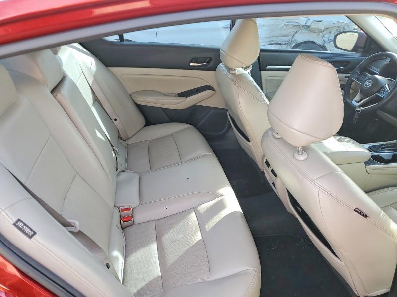 2021 Nissan Altima 2.5 Platinum