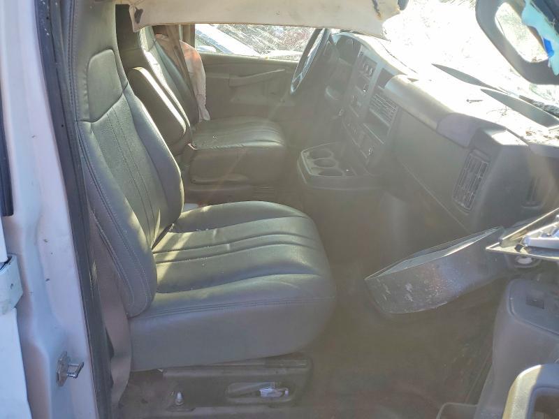 2023 Chevrolet Express G2500