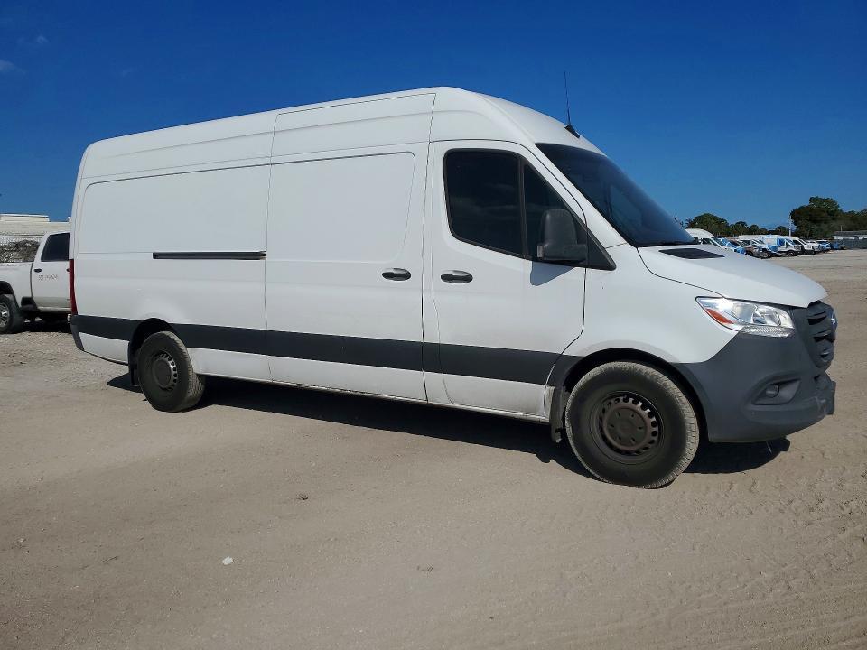2023 Mercedes-Benz Sprinter 2500