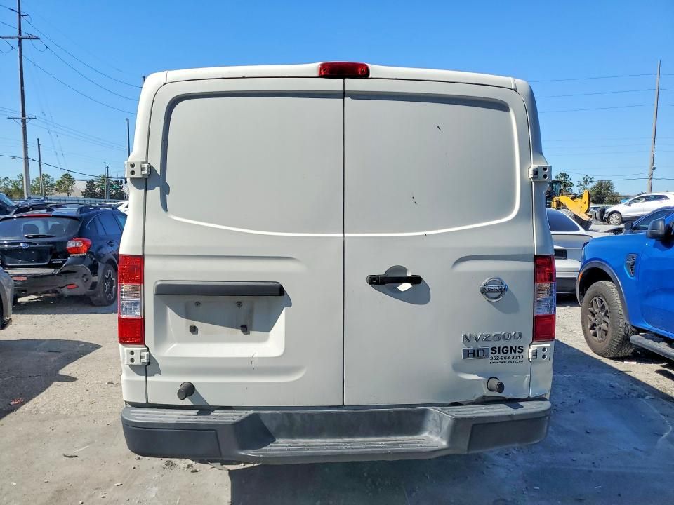 2016 Nissan Nv 1500 s