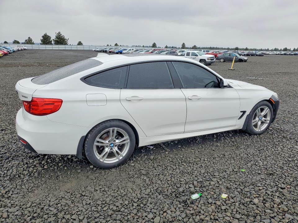 2015 BMW 328 Xigt