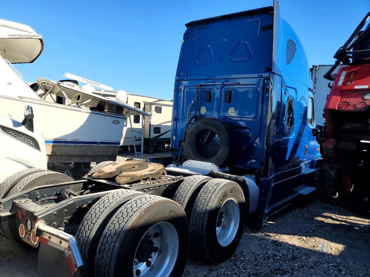 2017 Freightliner Cascadia 125 Semi Truck
