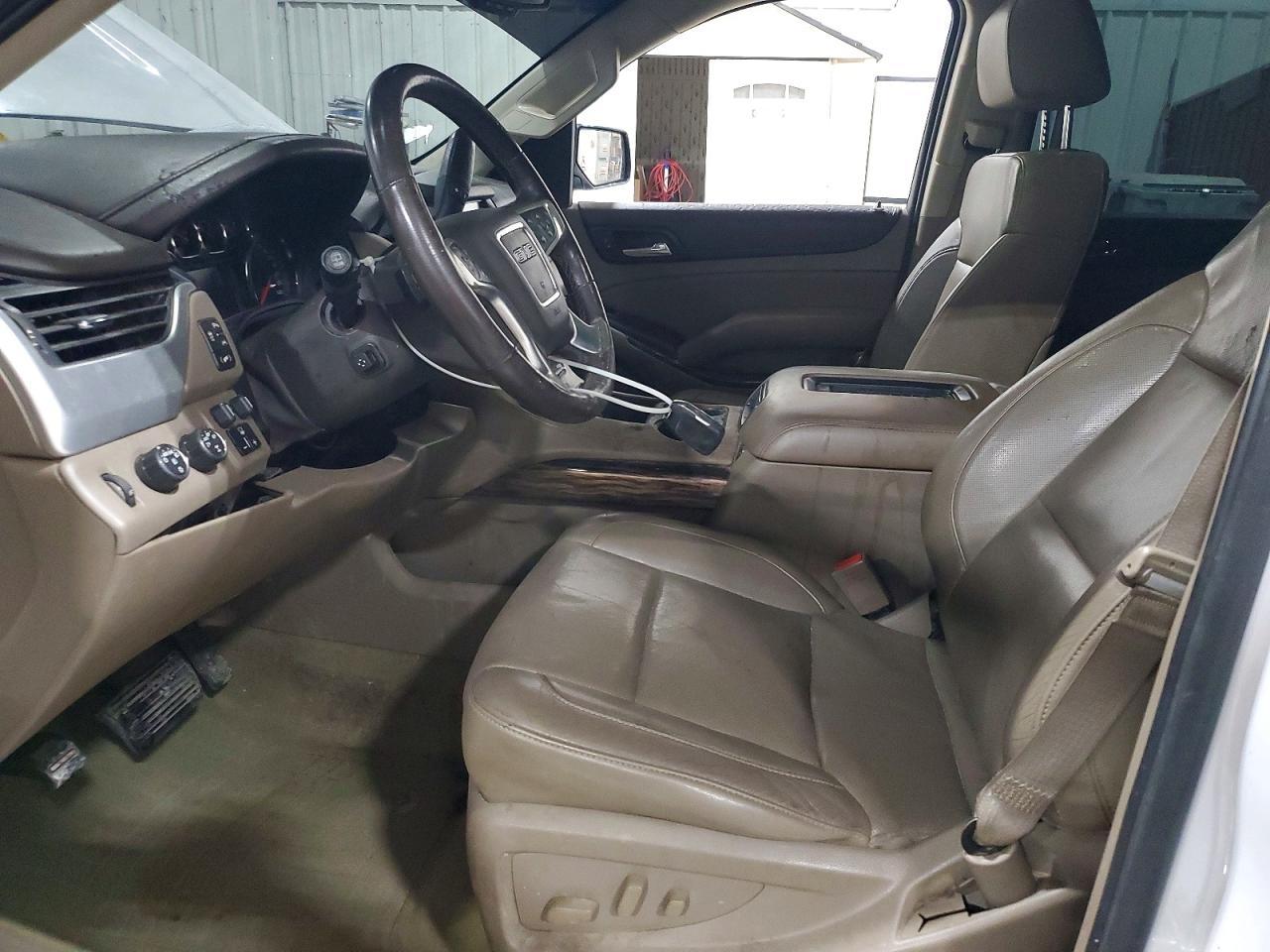 2016 GMC Yukon xl K1500 slt