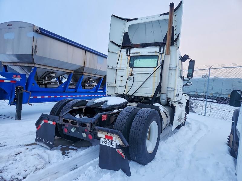 2012 Volvo Vnl Semi Truck