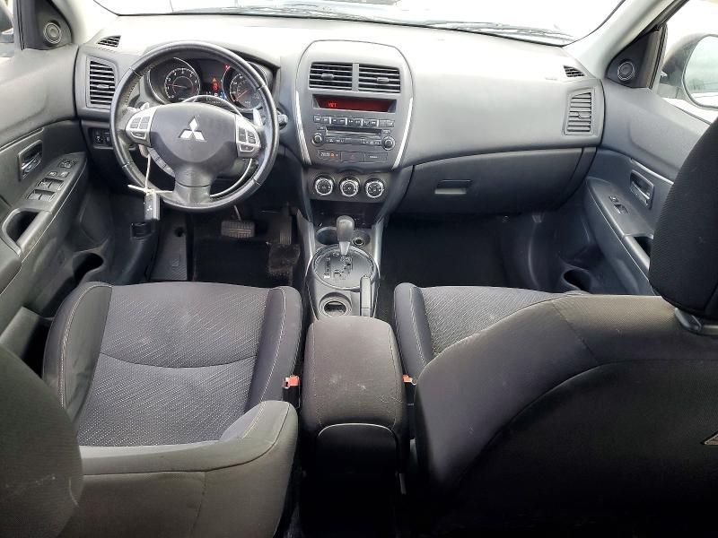 2013 Mitsubishi Outlander Sport se