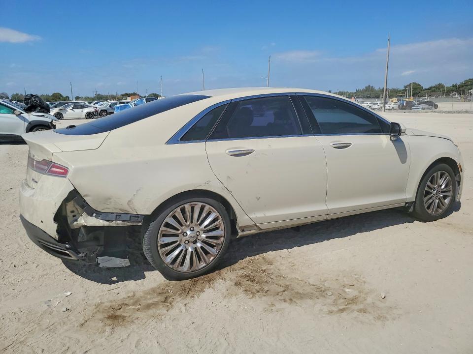 2015 Lincoln Townhouse MKZ