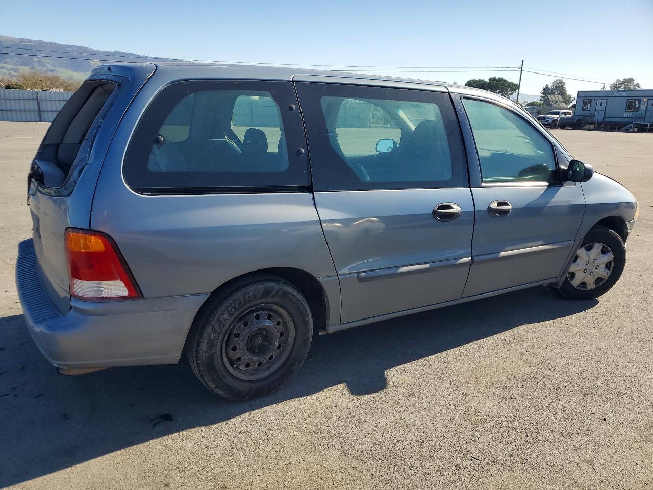 2000 Ford Windstar lx
