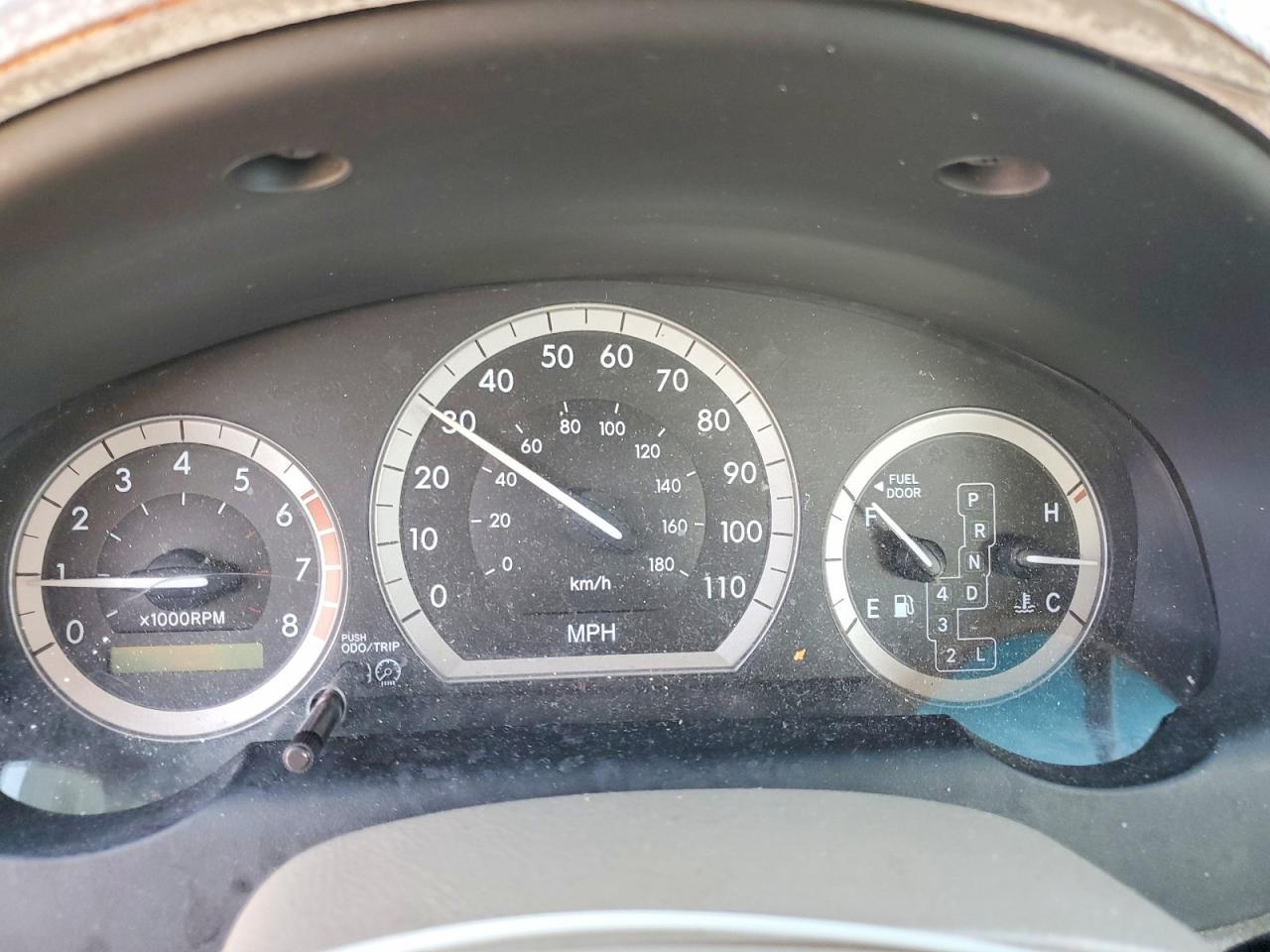 2005 Toyota Sienna ce 8 Passenger