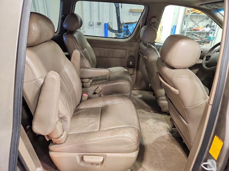 1999 Toyota Sienna xle
