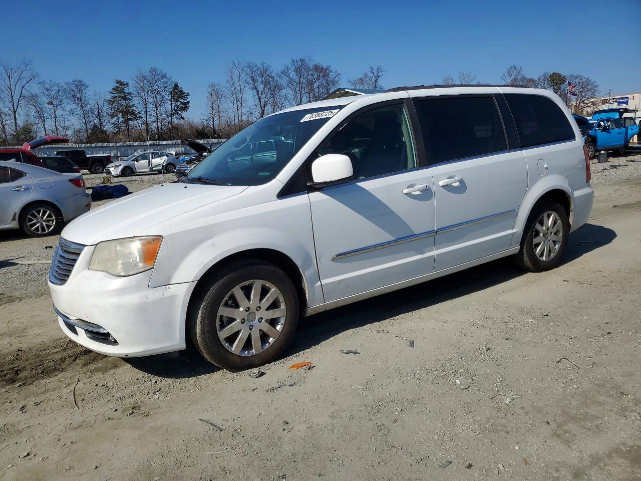 2014 Chrysler Town & Country Touring