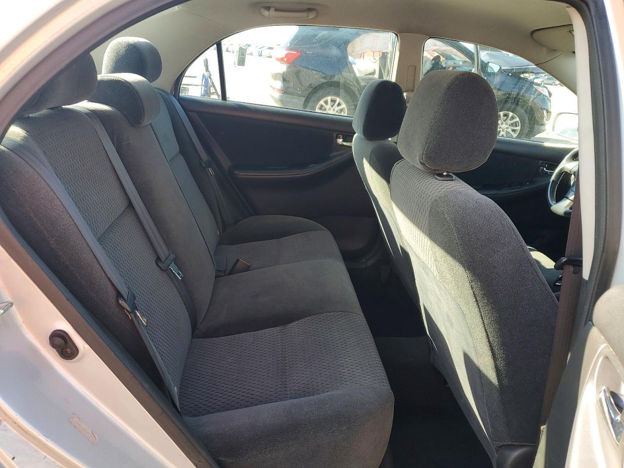 2005 Toyota Corolla s