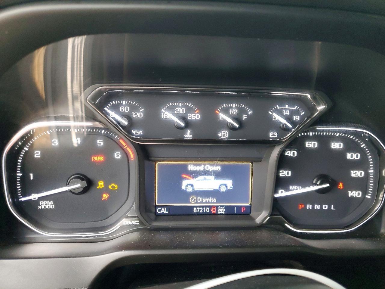 2021 GMC Sierra K1500 AT4