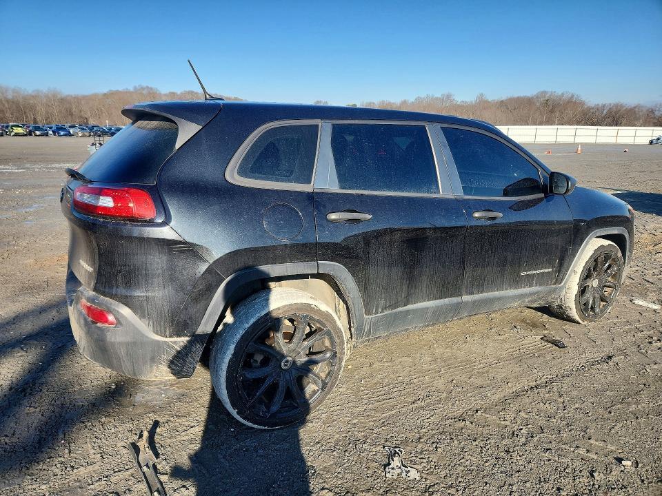 2016 Jeep Cherokee Sport