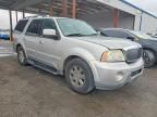 2004 Lincoln Navigator