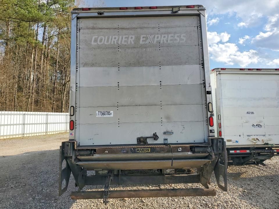 2017 International 4300 BOX Truck
