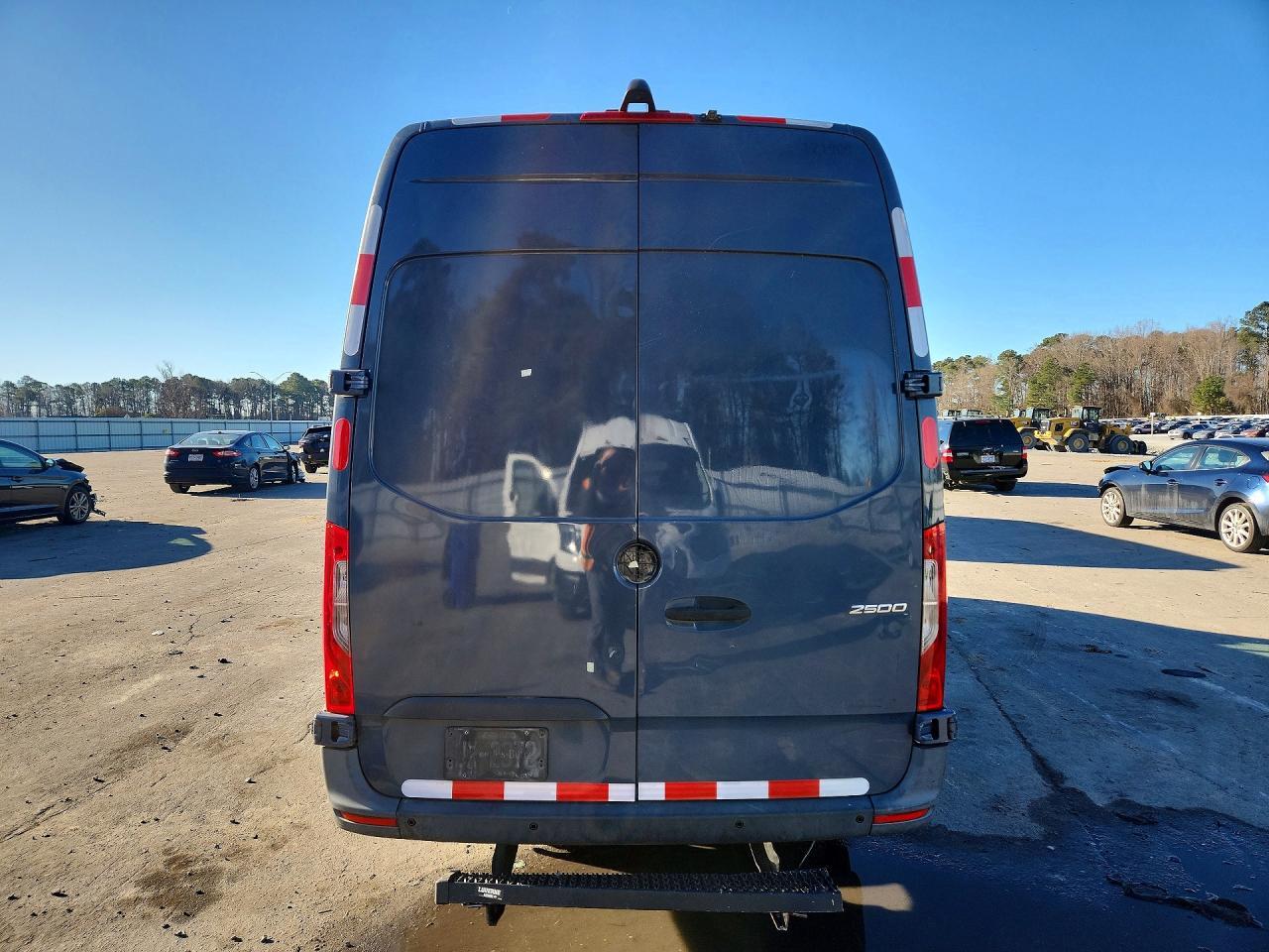 2019 Mercedes-Benz 2019 Mercedes Benz Sprinter 2500 Delivery Van