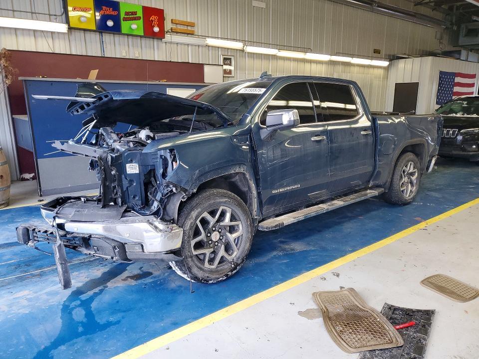2024 GMC Sierra K1500 SLT