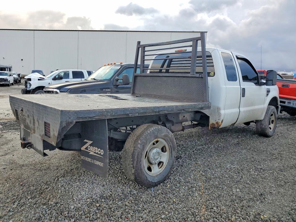 2009 Ford F350 Super Duty Flatbed Truck