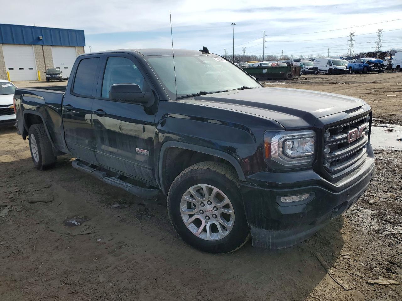 2018 GMC Sierra K1500 SLT