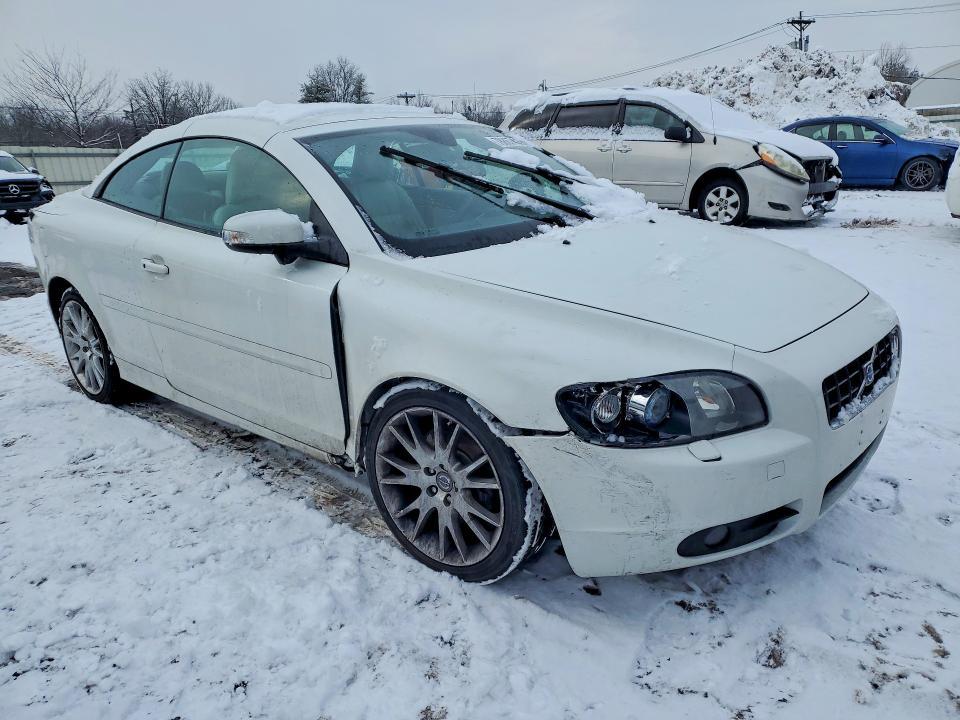 2008 Volvo C70 T5