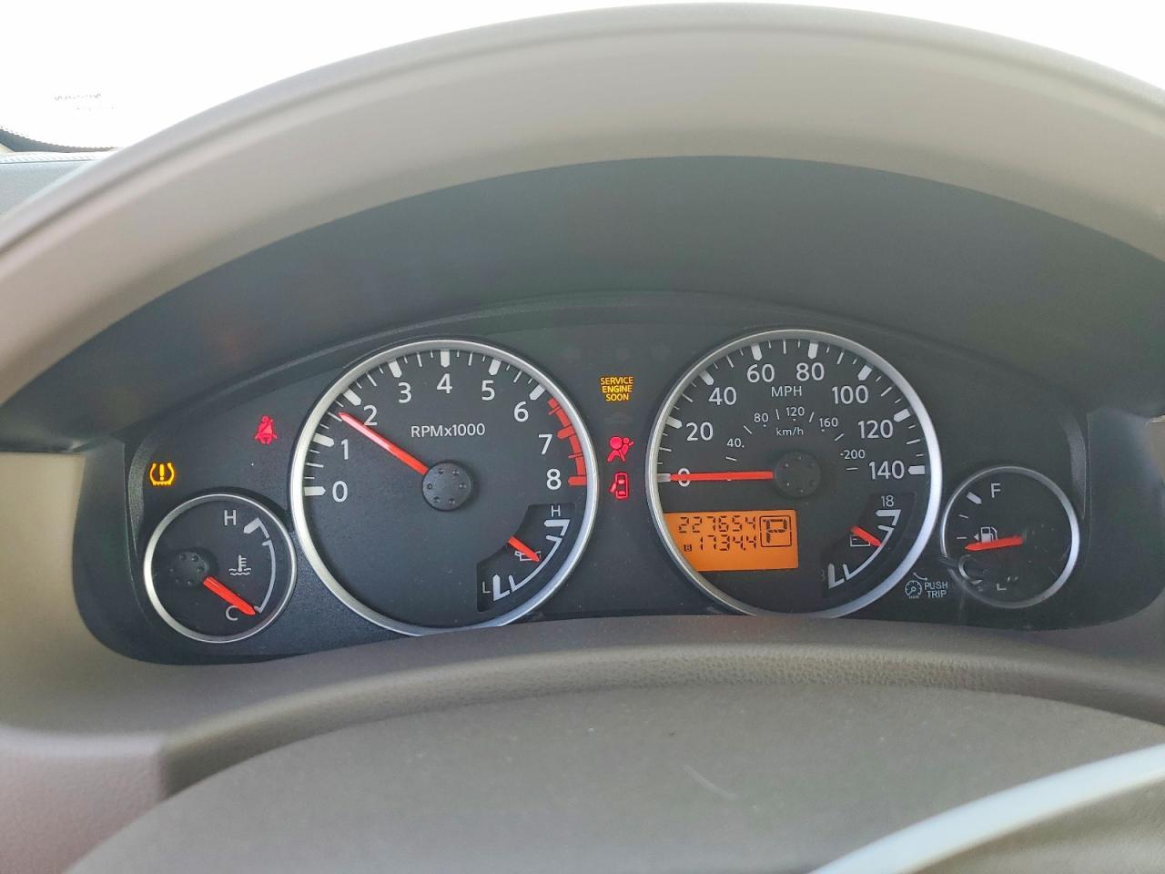 2008 Nissan Pathfinder s