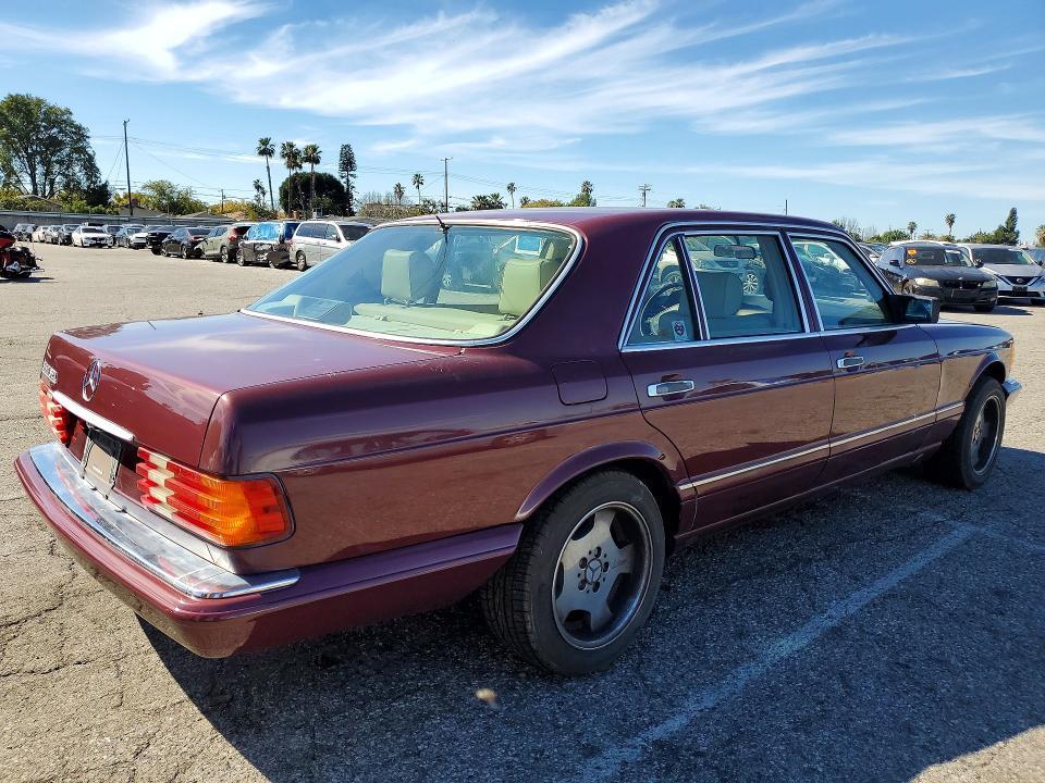1990 Mercedes-Benz 560 sel