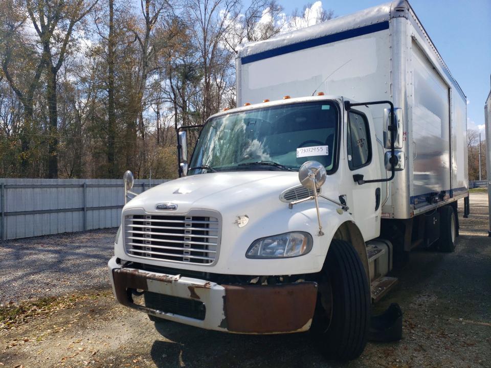 2015 Freightliner Business Class M2 box Truck