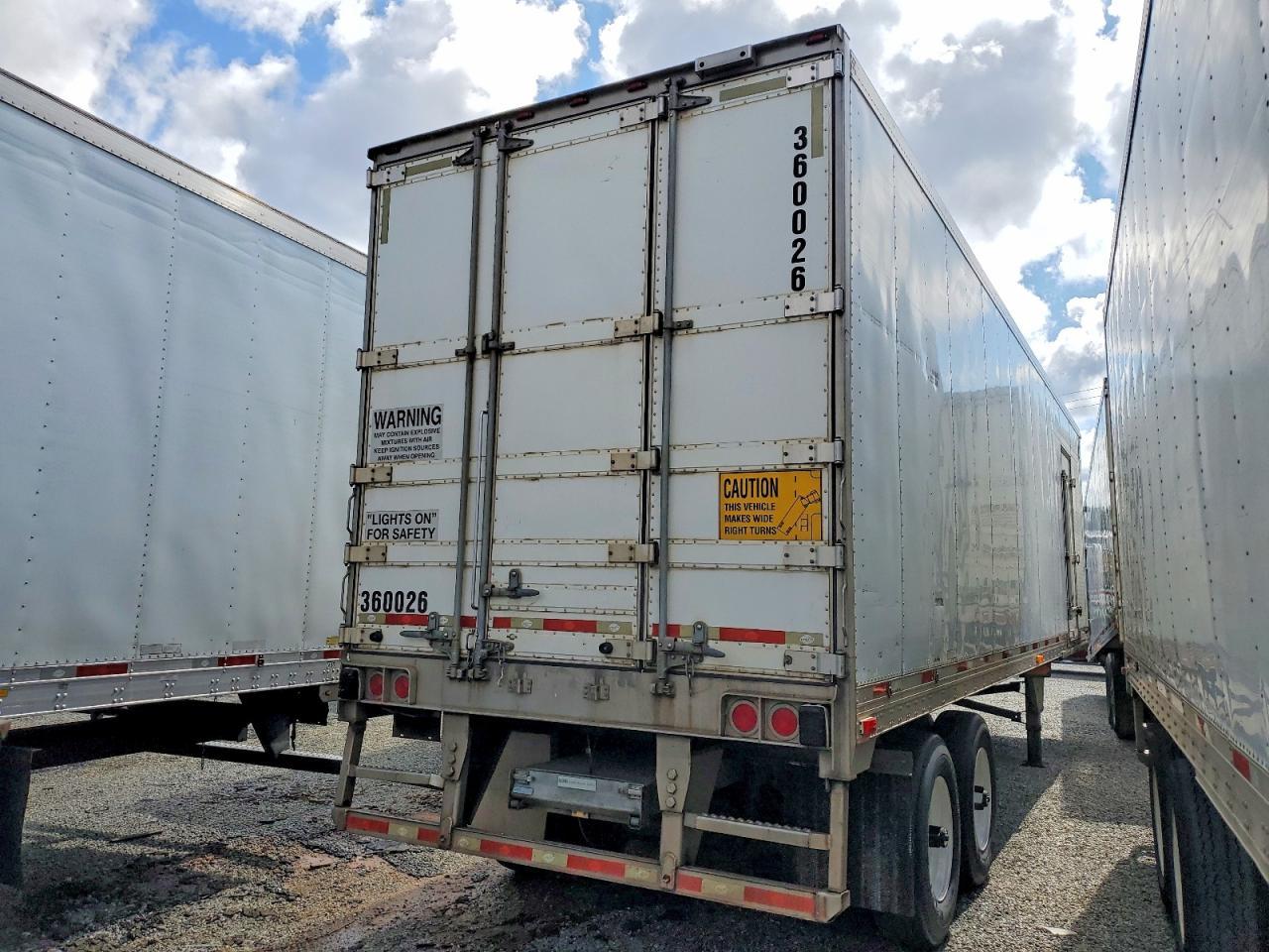 2015 Utility VS2RA Refrigerated Van Trailer