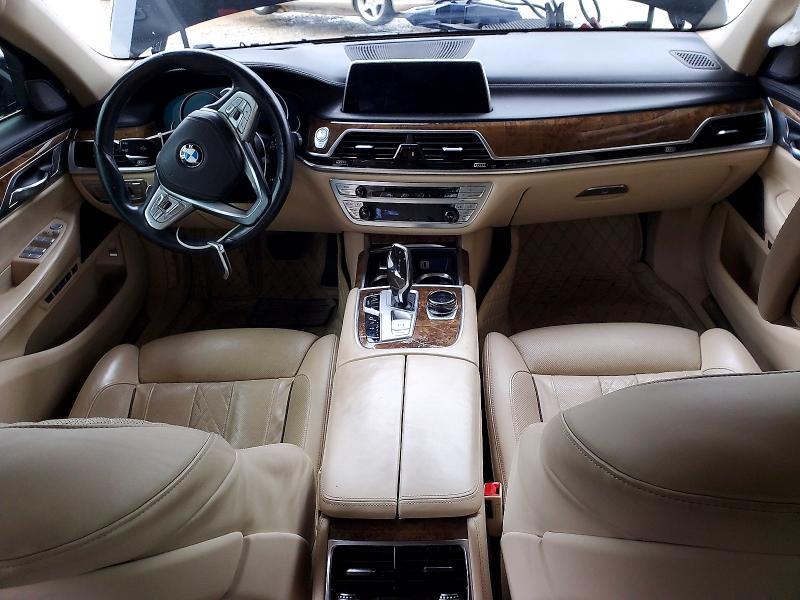 2016 BMW 750 xi