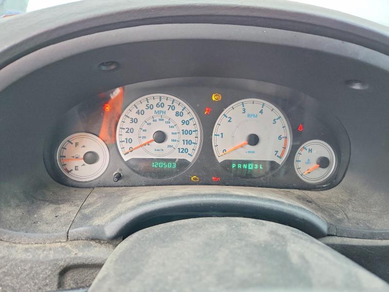 2005 Chrysler Town & Country lx