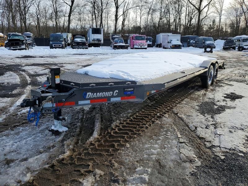 2025 Diamond C Trailer-equipment Trailer
