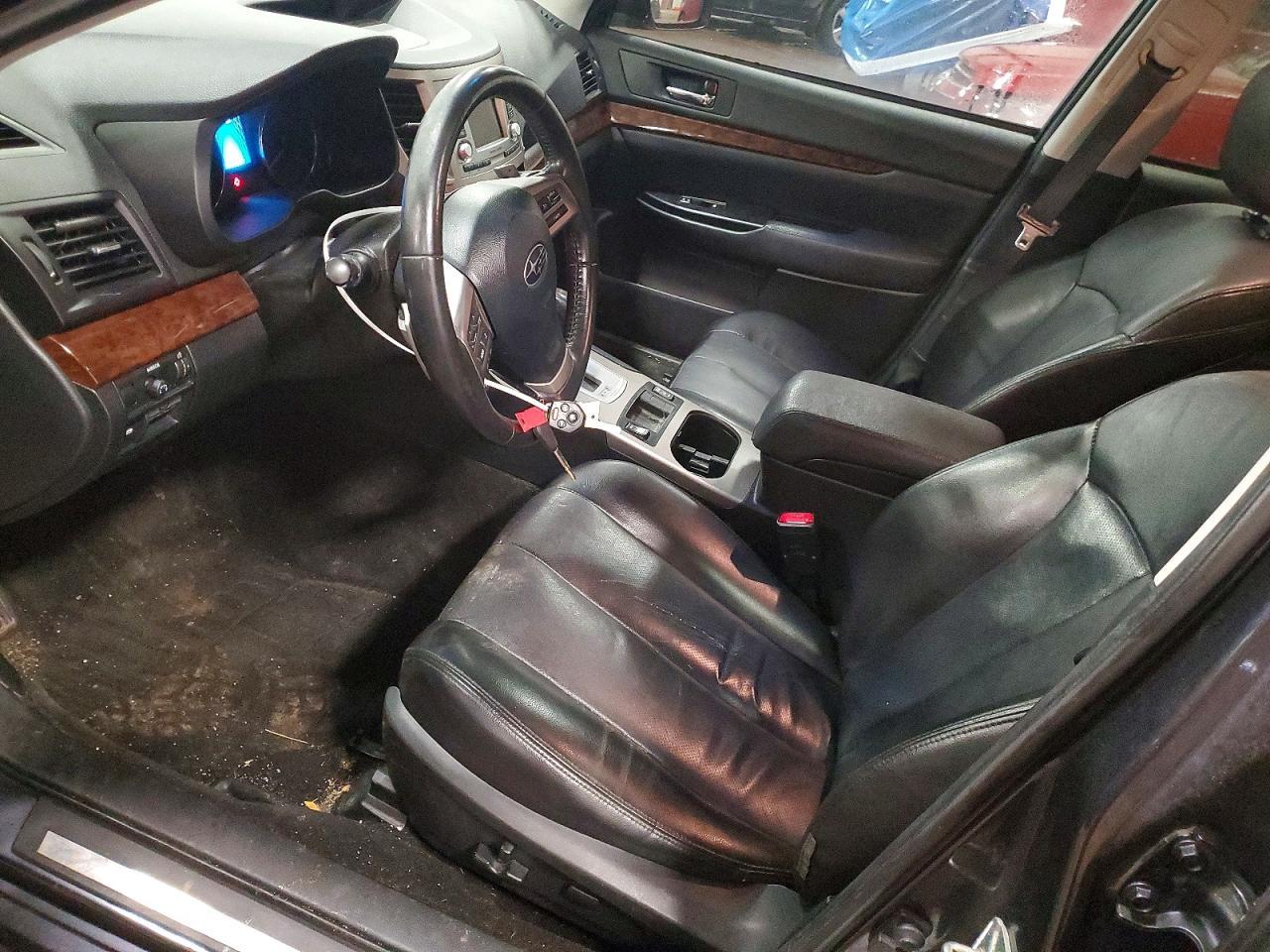 2013 Subaru Legacy 2.5i Limited