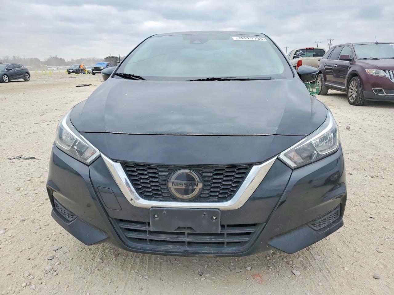 2020 Nissan Versa sv