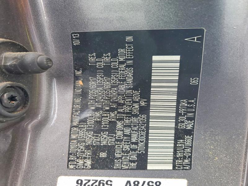 2014 Toyota Sienna xle 8-passenger