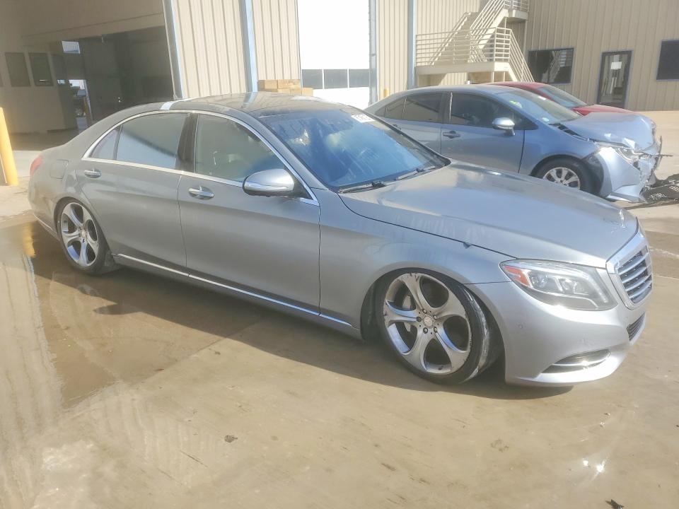 2015 Mercedes-Benz S 550