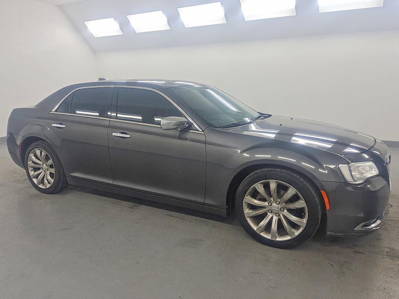 2018 Chrysler 300 Limited