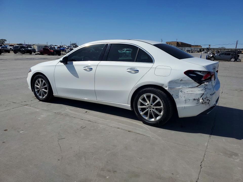 2019 Mercedes-Benz A 220
