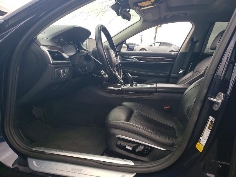 2016 BMW 750 i