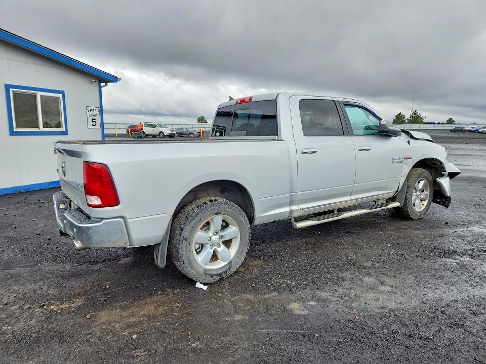 2017 Dodge Ram 1500 slt
