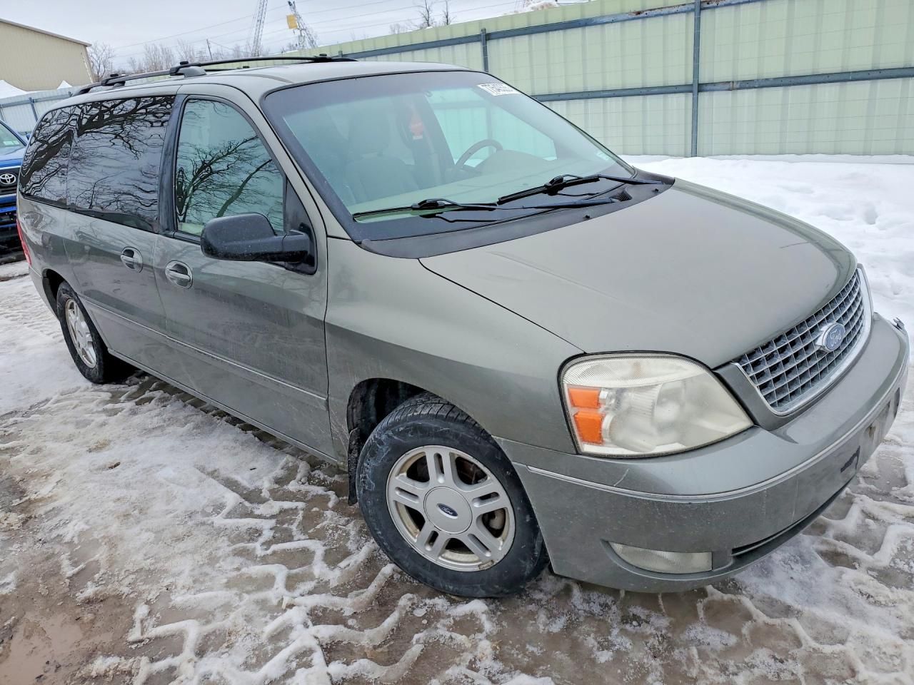 2005 Ford Freestar sel