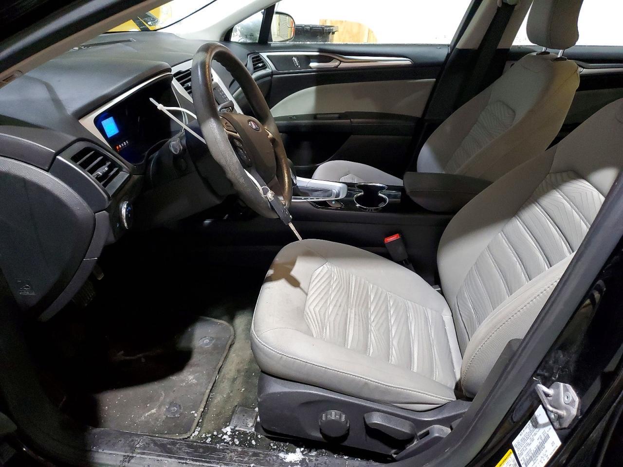 2016 Ford Fusion s