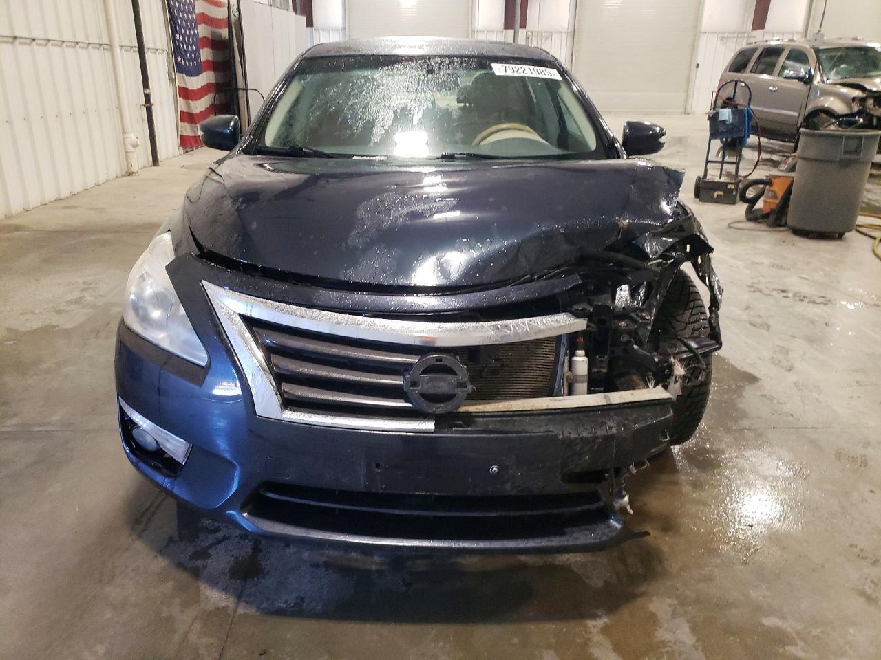2013 Niss Altima