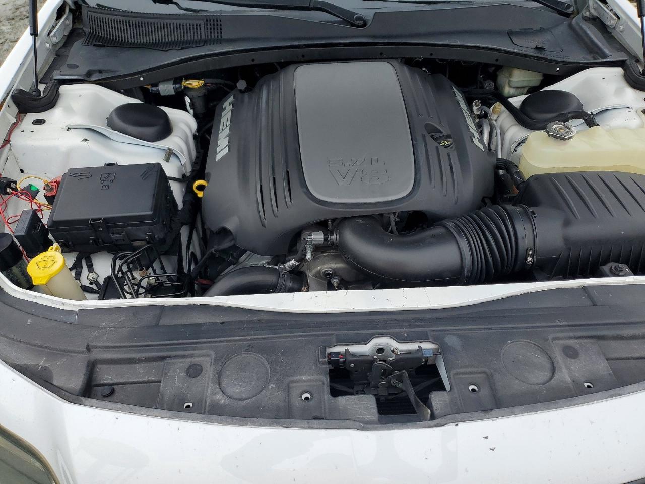 2014 Chrysler 300 s