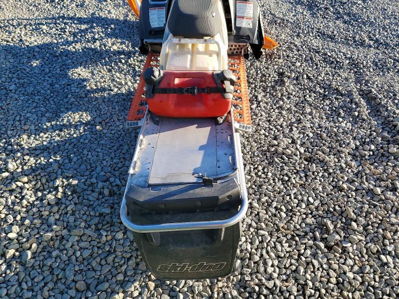 2007 Skidoo 800