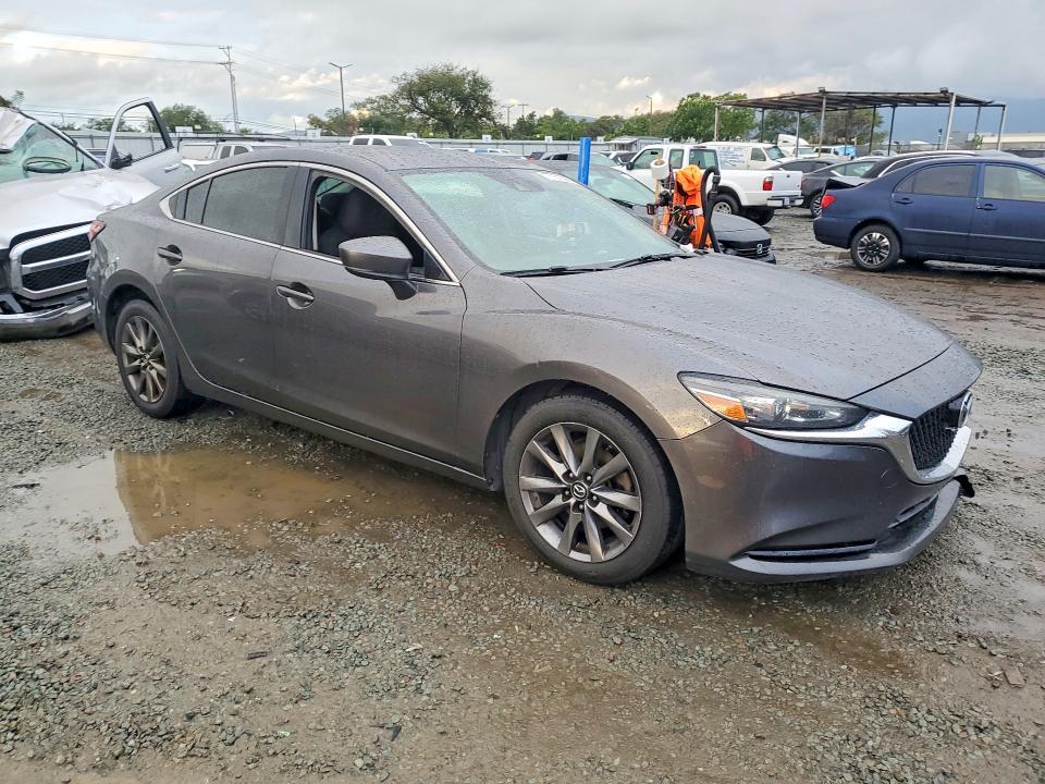 2018 Mazda 6 Sport