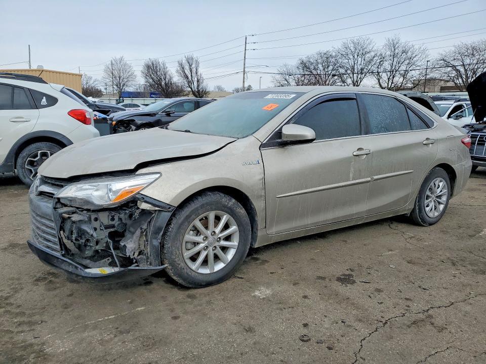 2015 Toyota Camry Hybrid