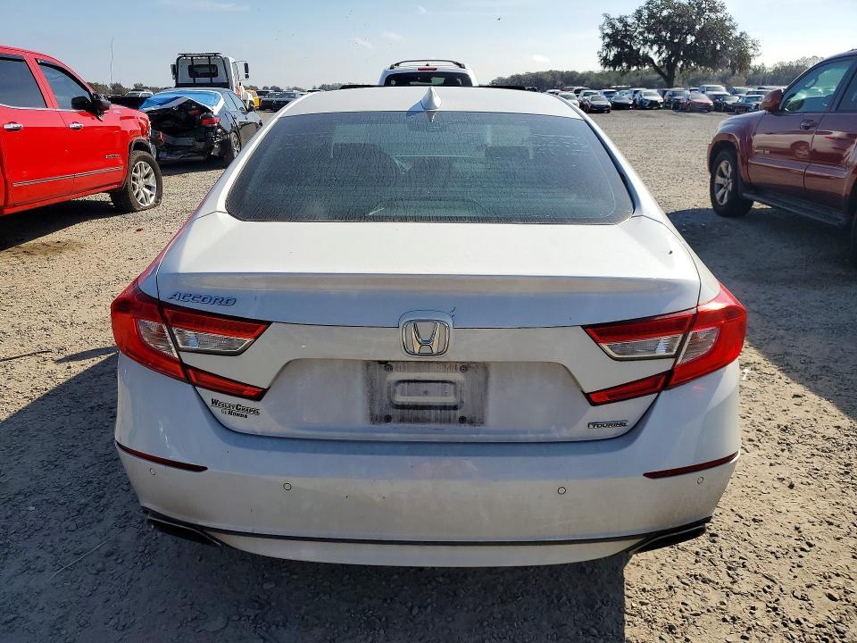 2018 Honda Accord Touring