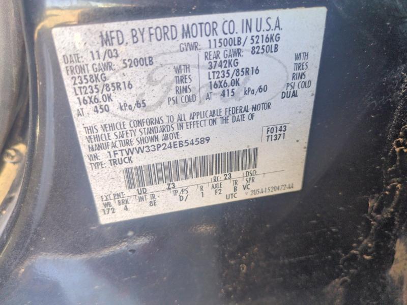 2004 Ford Super Duty F-350 W/D